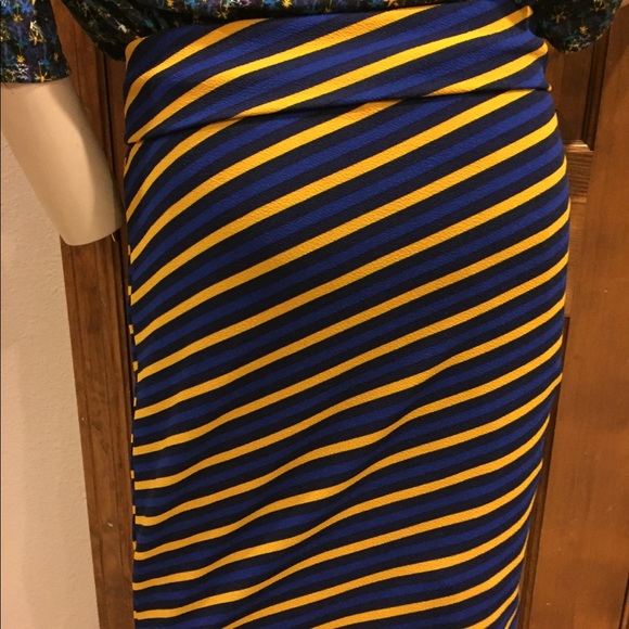 LuLaRoe Cassie Stretchy Pencil Skirt Yellow Blue Striped Size SMALL Bodycon - Picture 2 of 8